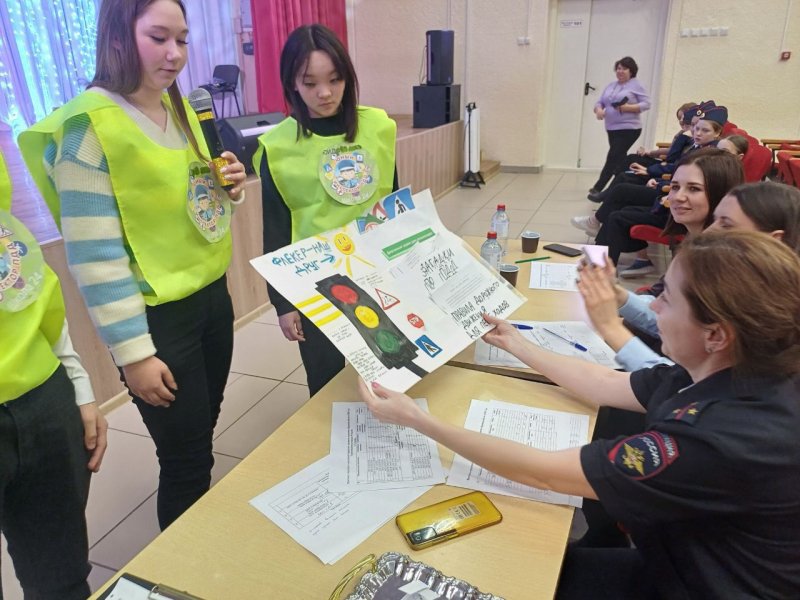 Магнитогорские госавтоинспекторы организовали турнир знатоков ПДД «Дорожная азбука»